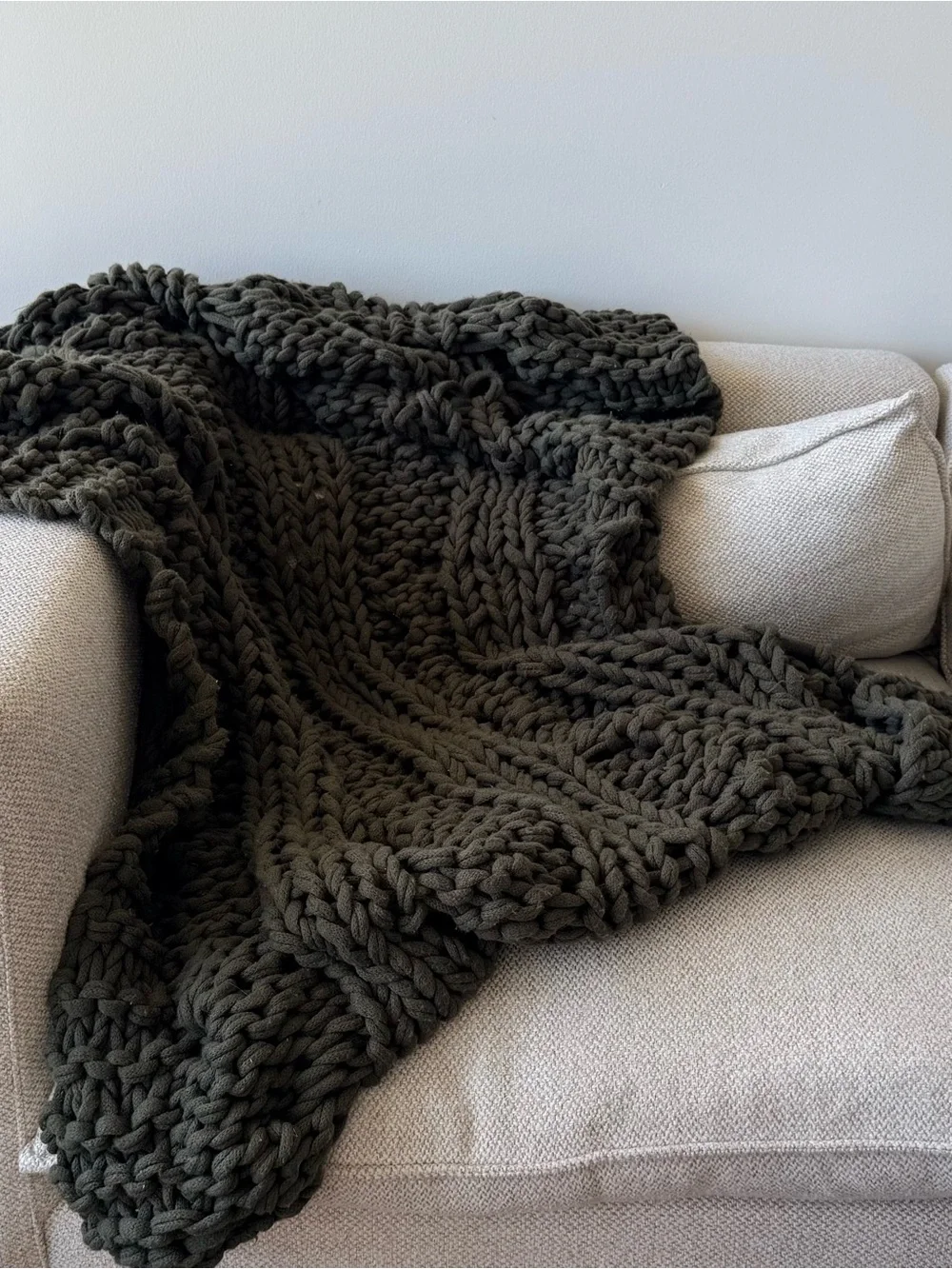 Pottery Barn Dark Green Cozy Chunky Knit Throw Blanket